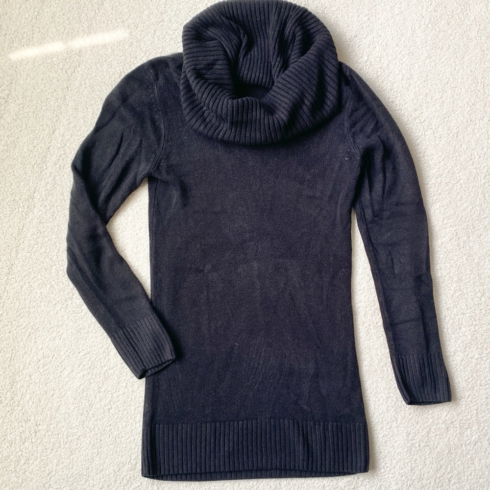 H&M black cowl neck sweater